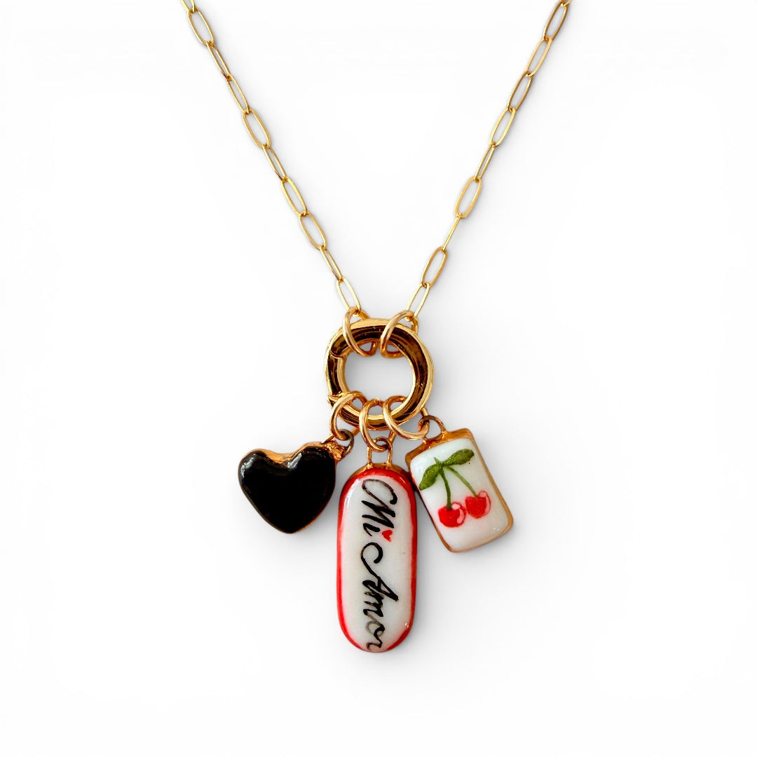 "Mi Amor" Red Charm