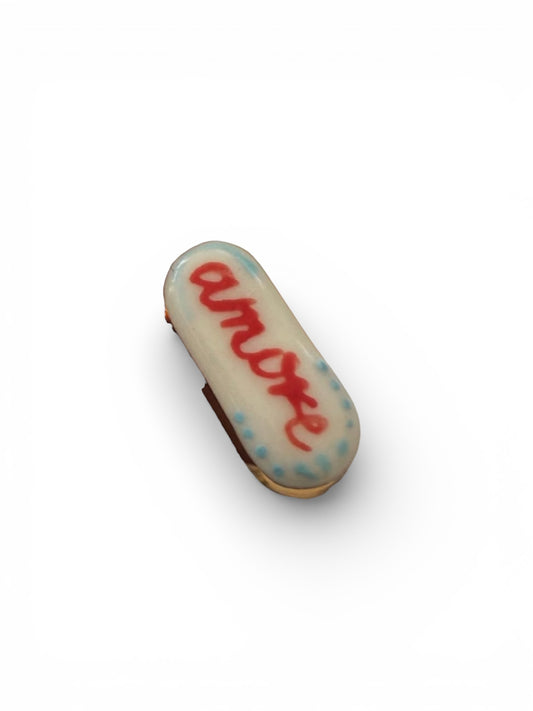 “Amore” small bar charm