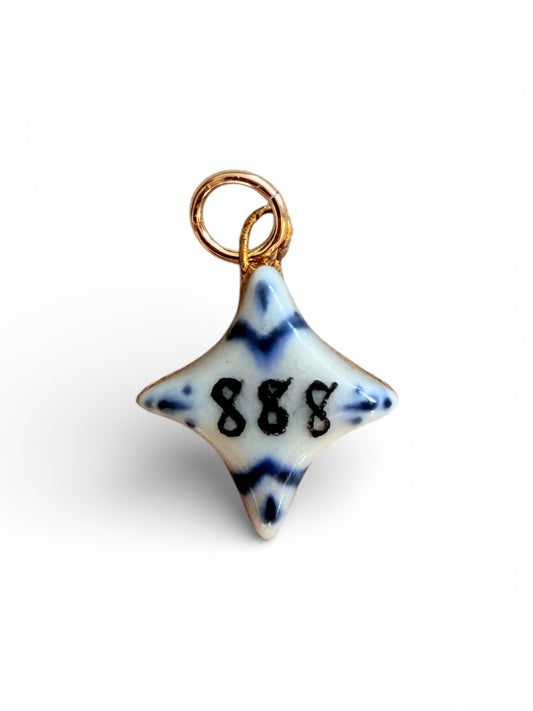 888 Angel Number 4 Point Charm