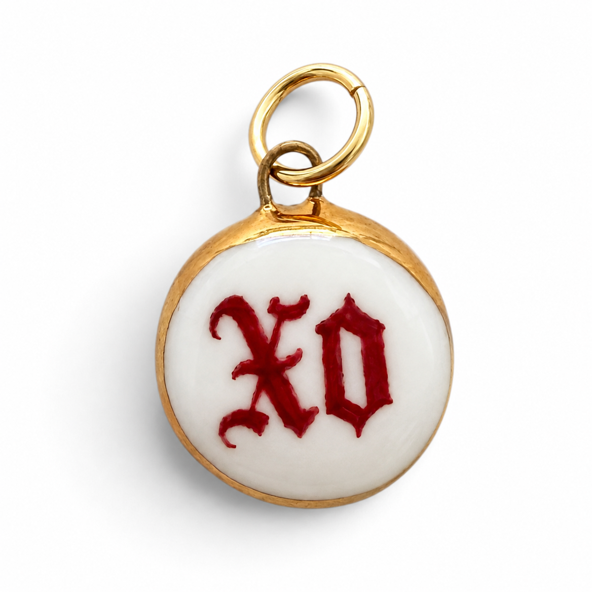 “XO” Old English Small Circle Charm