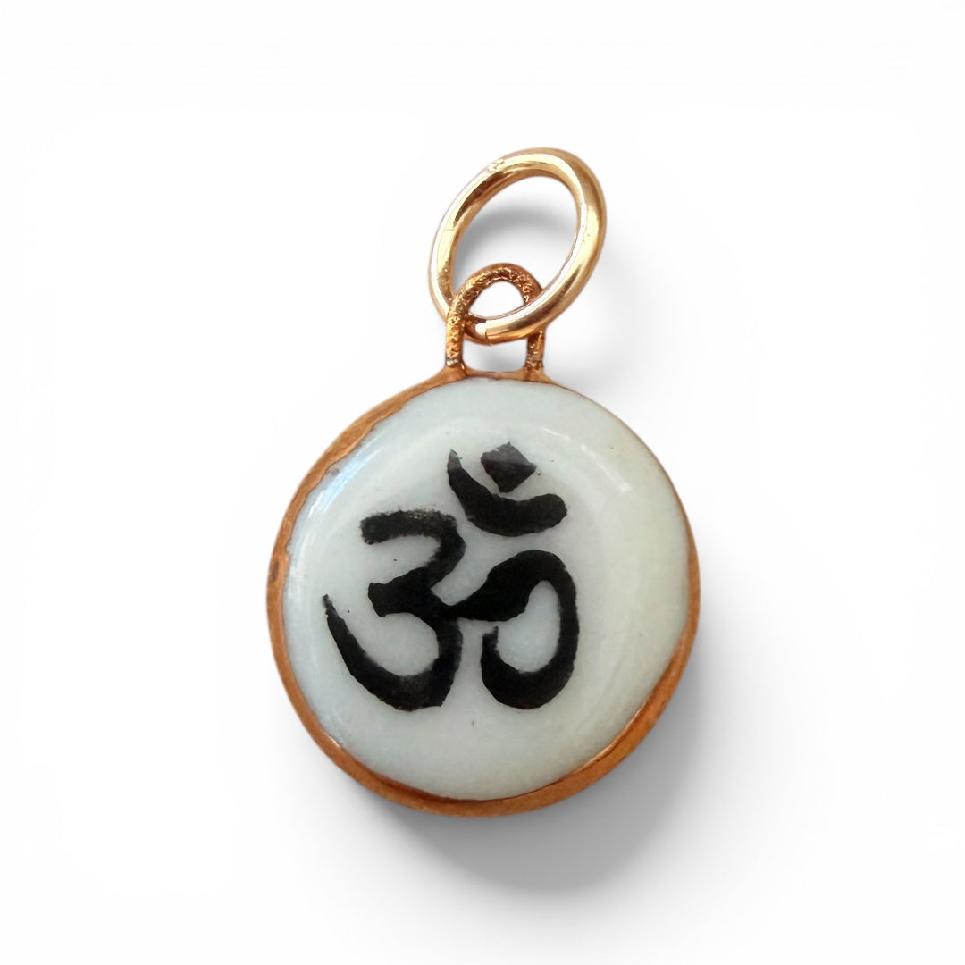 Om Charm