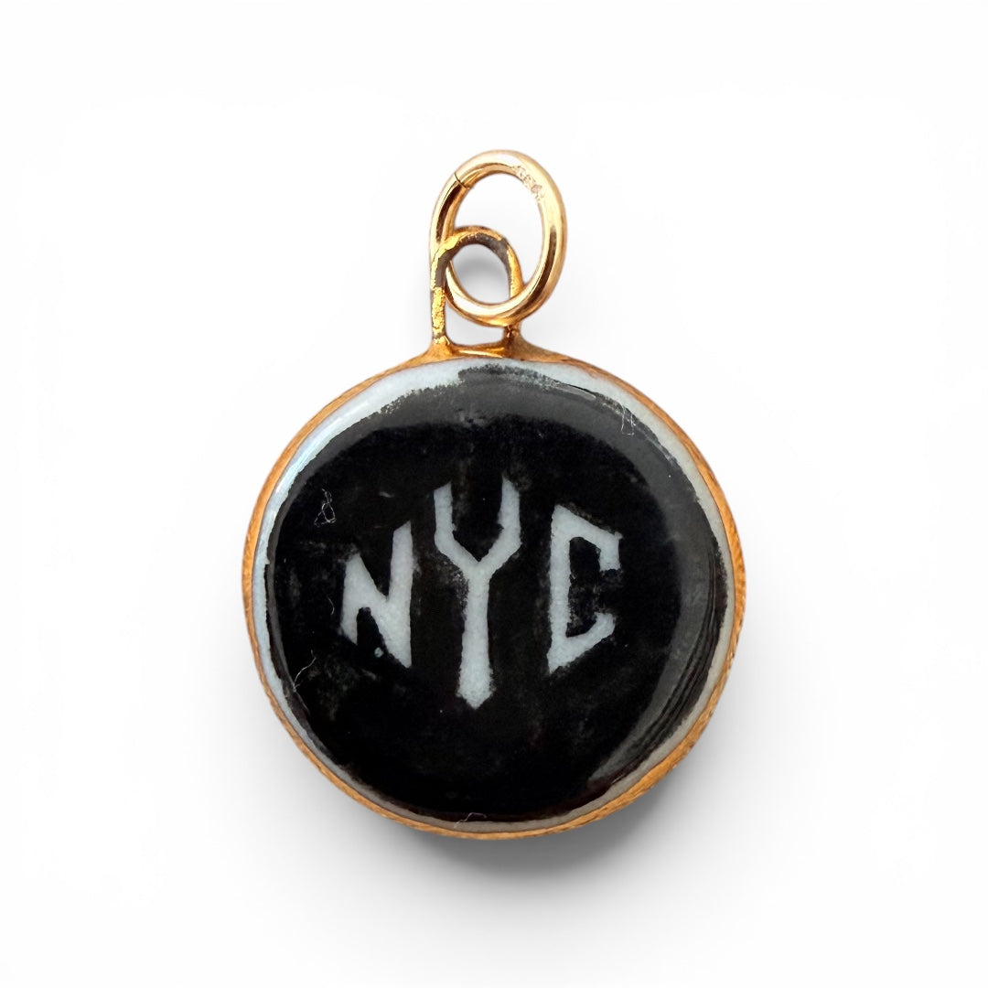B&W "NYC" Charm