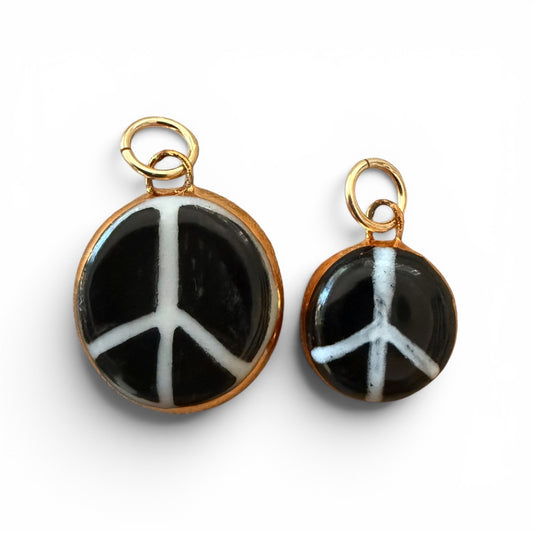B&W Peace Sign